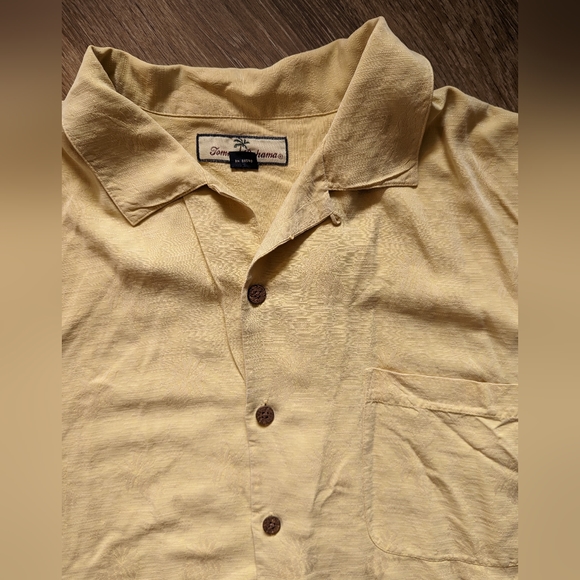 Tommy Bahama 100% Silk Palm Tree Collared Short Sleeve Hawiian Button Down Shirt - Picture 2 of 10